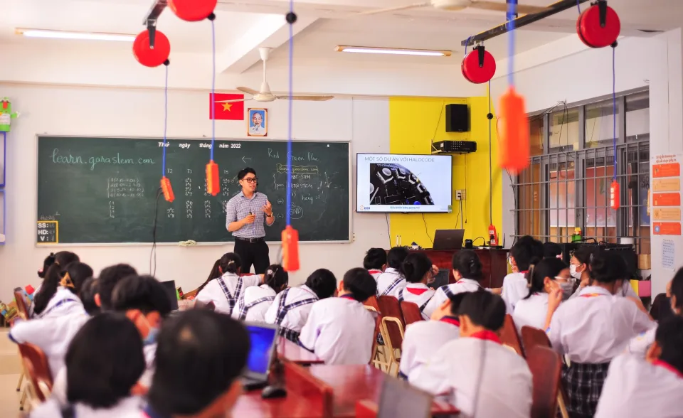 Các khoá học tại Cơ Sở Tiếng Anh E-class